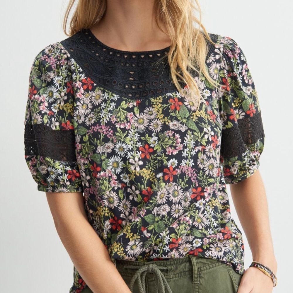 ANTHROPOLOGIE PILCRO Breann Lace Top Black Floral Women’s Size XS